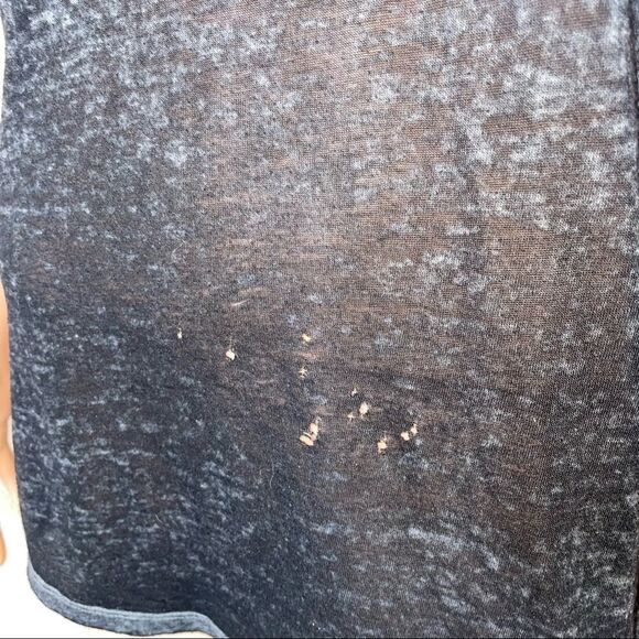 💋Bundle 4 items for $20. Add items💋 to a bundle - Picture 6 of 9